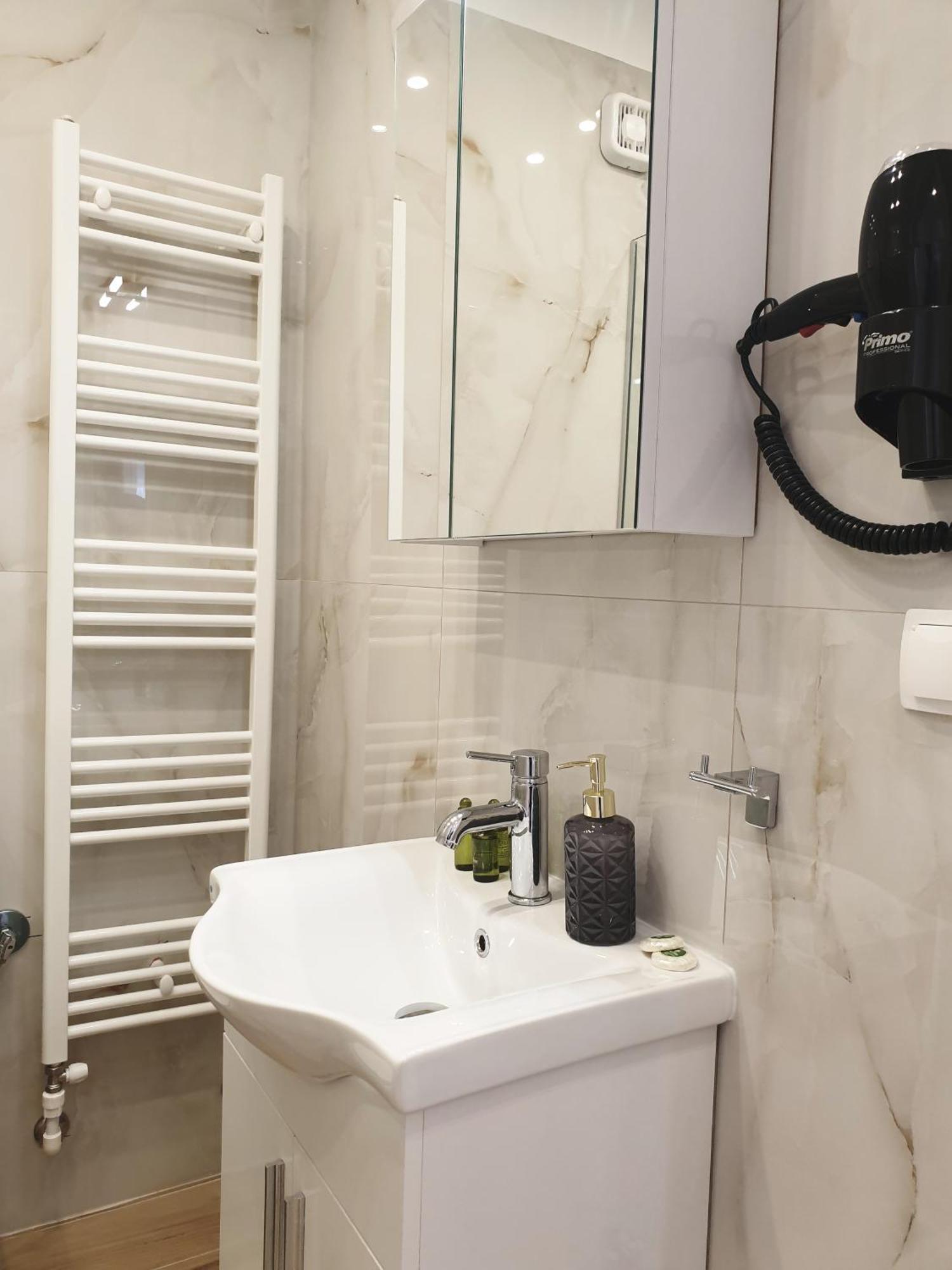 Eantos Studios And Suites Peraía Pokój zdjęcie