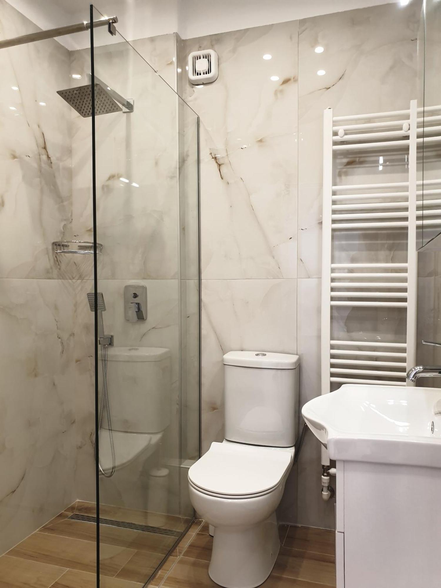 Eantos Studios And Suites Peraía Pokój zdjęcie