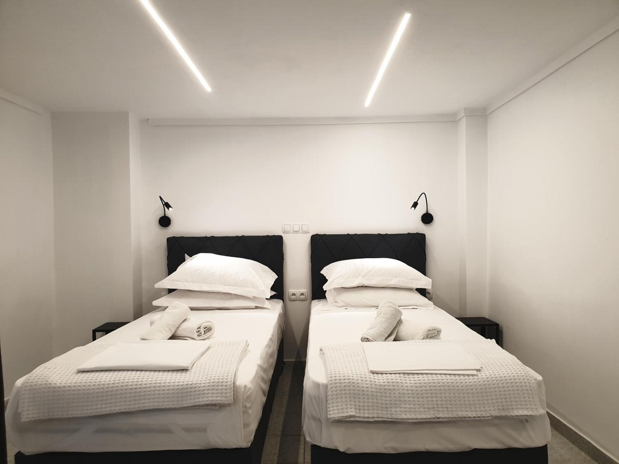 Eantos Studios And Suites Peraía Pokój zdjęcie
