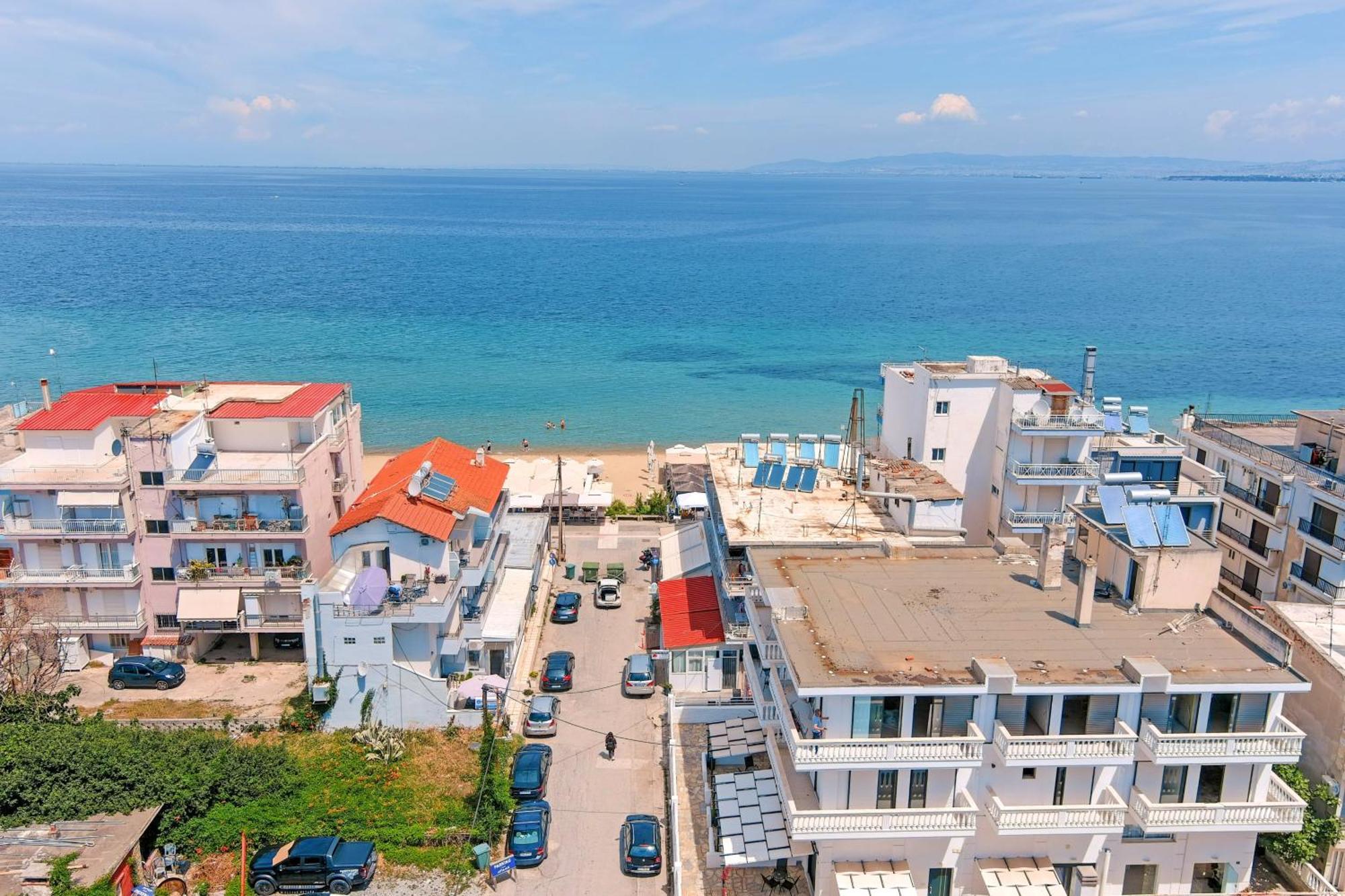Eantos Studios And Suites Peraía Zewnętrze zdjęcie